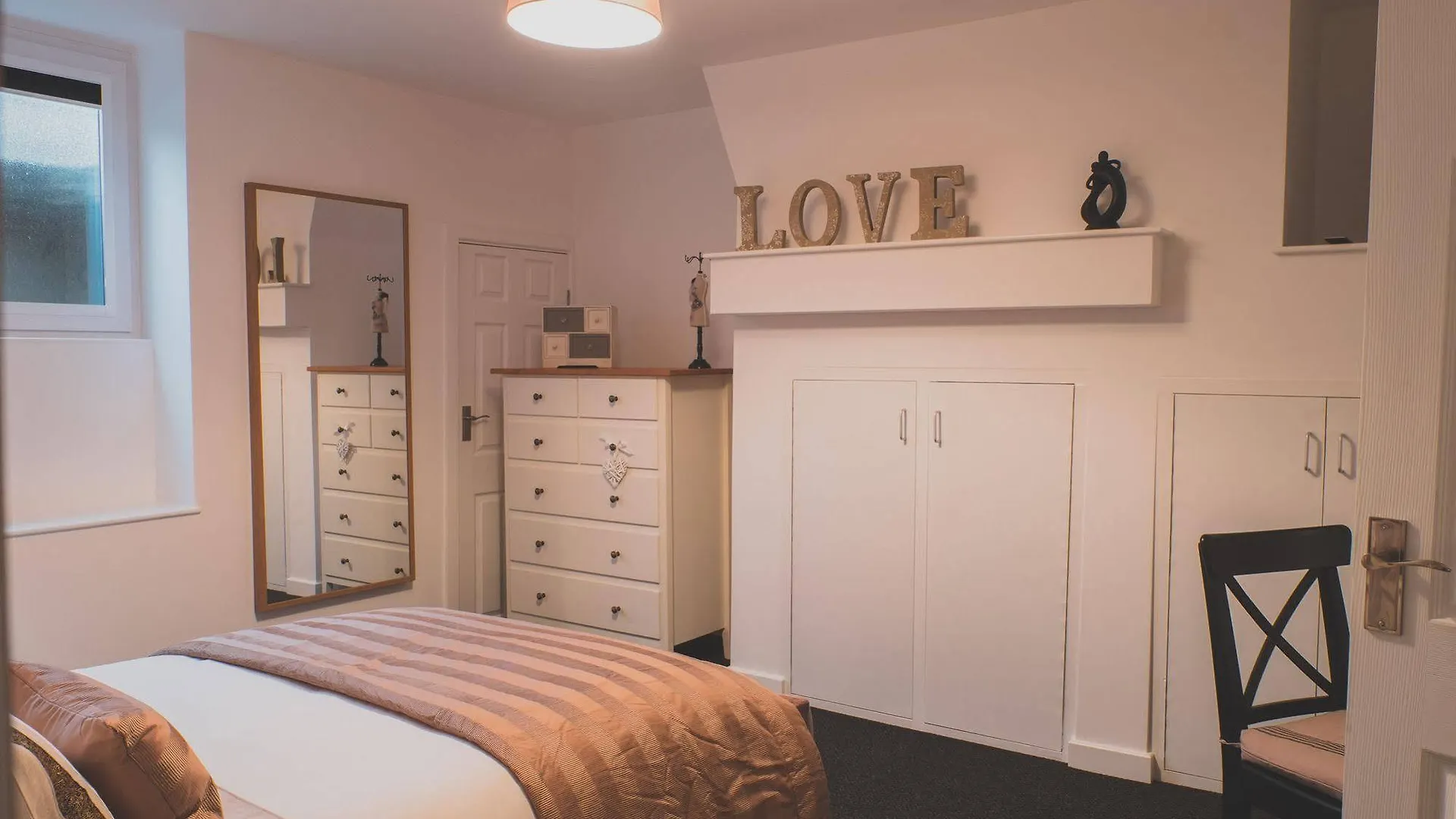 호텔 Discovery Suite - Simple2Let Serviced Apartments 할리팩스